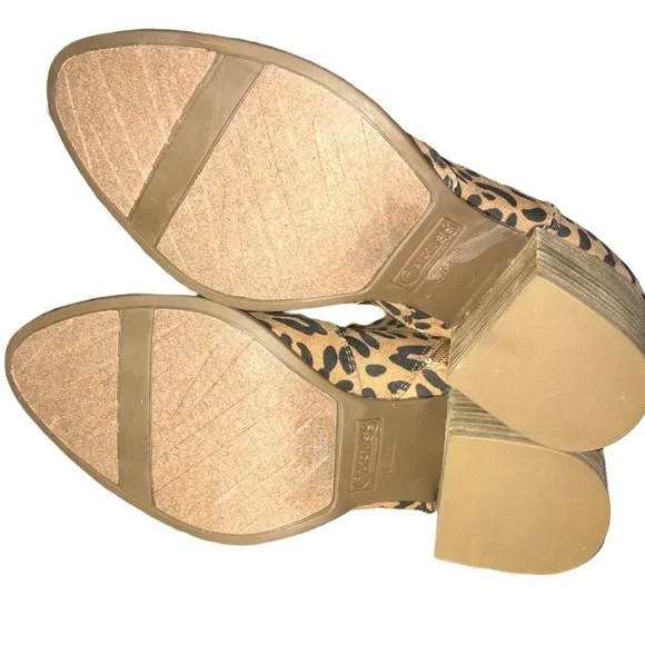 Carlos Leopard Print Faux Suede Side Zip Ankle Boot Pointed Toe Stack He… - Picture 5 of 5